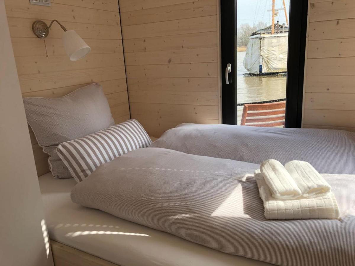 Hausboot Resort Nordseekueste Wilhelmshaven Zewnętrze zdjęcie