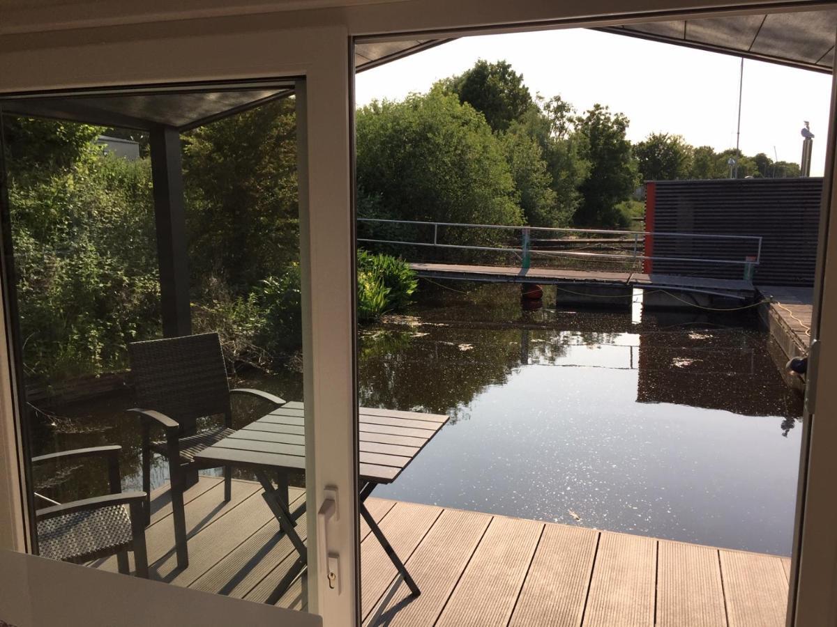 Hausboot Resort Nordseekueste Wilhelmshaven Zewnętrze zdjęcie
